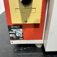 Heraeus B5050E Laboratory Incubator image 3